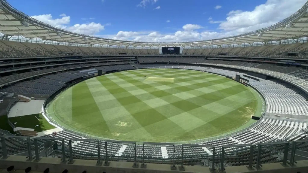 10 Biggest Cricket Stadiums in the World